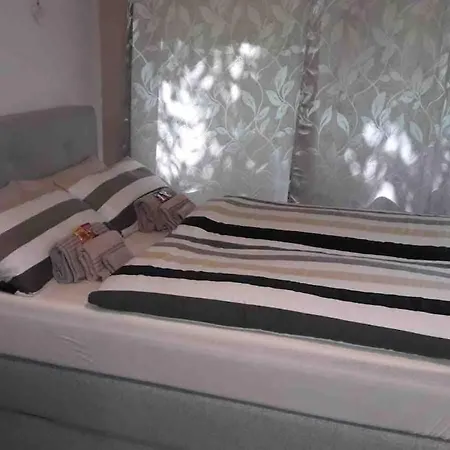 Schoenes Modernes In Der Naehe Vom Bahnhof * Tübingen