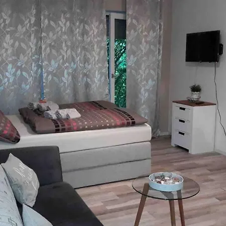 Apartamento Schoenes Modernes In Der Naehe Vom Bahnhof *